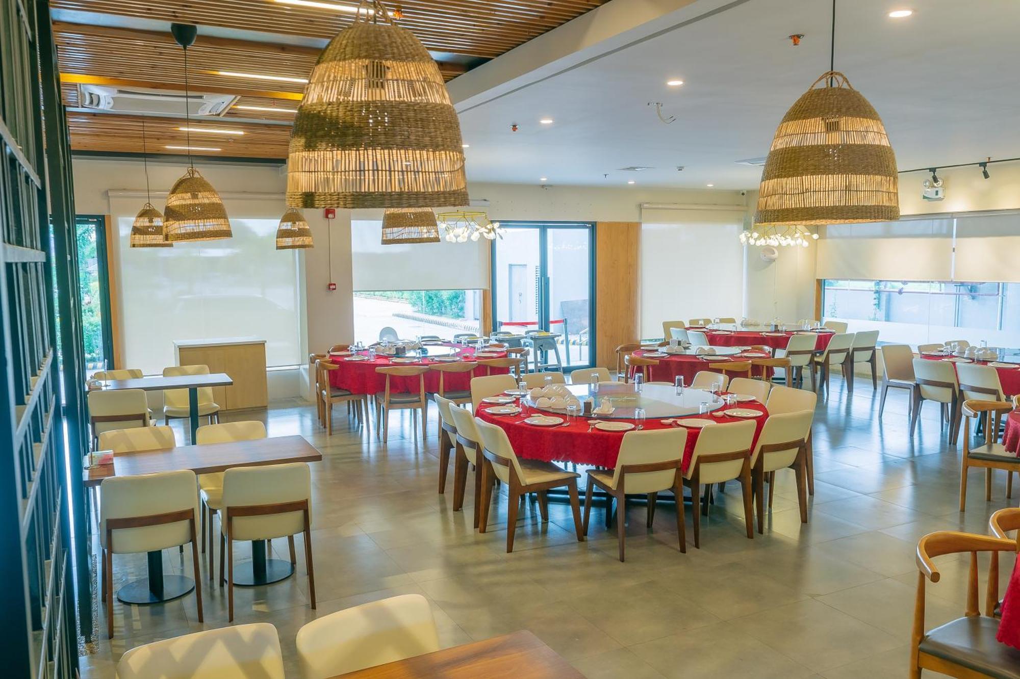 Levo Hotel Urdaneta Luaran gambar
